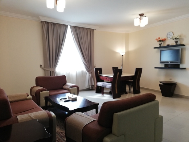 Imagen de la habitación del Hotel Crown Palace Ajman. Foto 10