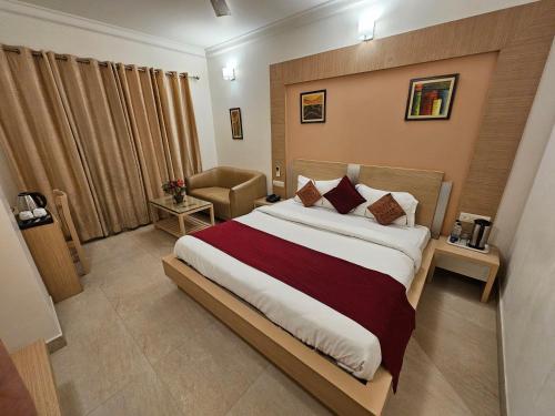 Imagen general del Hotel Crown Palace, Prayagraj. Foto 6