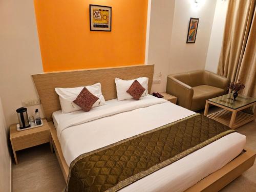 Imagen general del Hotel Crown Palace, Prayagraj. Foto 14