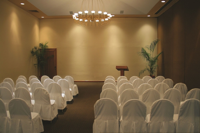 Imagen de los interiores del Hotel Crown Paradise Golden Puerto Vallarta All Inclusive. Foto 12