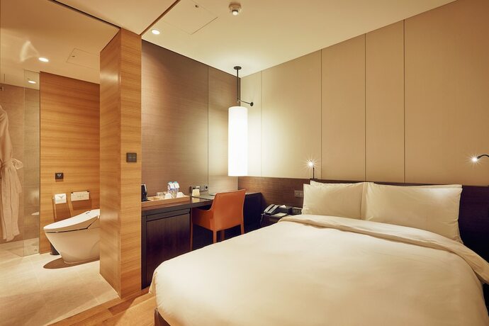 Imagen de la habitación del Hotel Crown Park. Foto 24