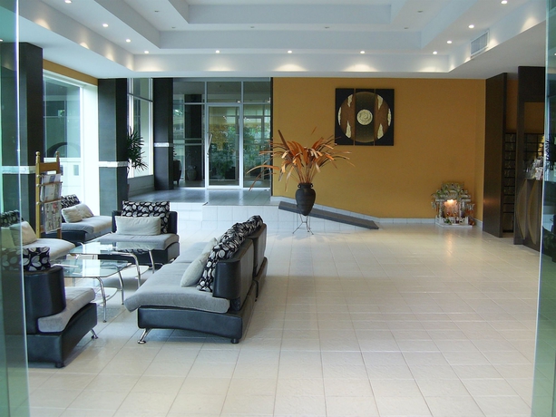 Imagen de los interiores del Hotel Crown Pattaya Beach. Foto 11
