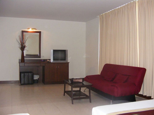 Imagen de los interiores del Hotel Crown Pattaya Beach. Foto 12