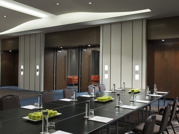 Imagen general del Hotel Crown Promenade Perth. Foto 1