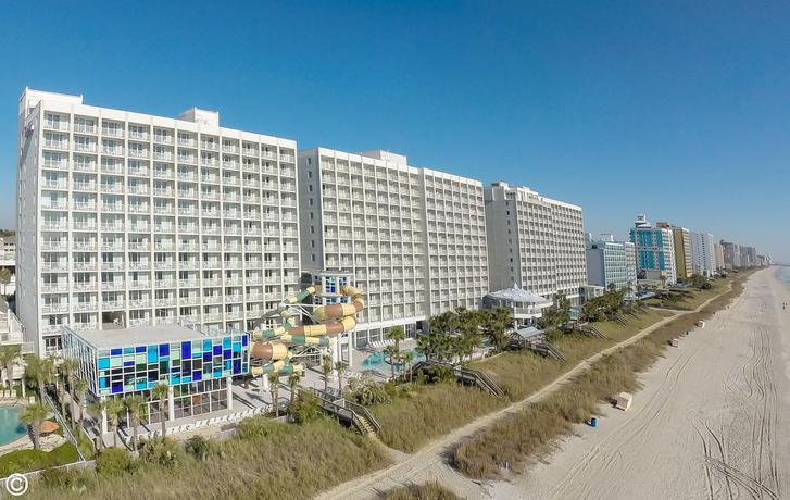 Imagen general del Hotel Crown Reef Beach Resort and Waterpark. Foto 6