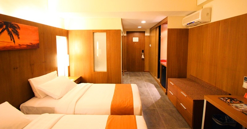 Imagen general del Hotel Crown Regency Beach Resort. Foto 2