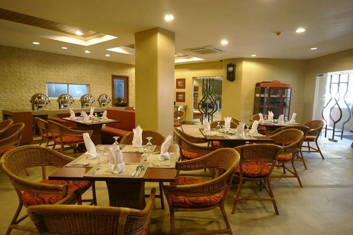 Imagen general del Hotel Crown Regency Prince Resort. Foto 2