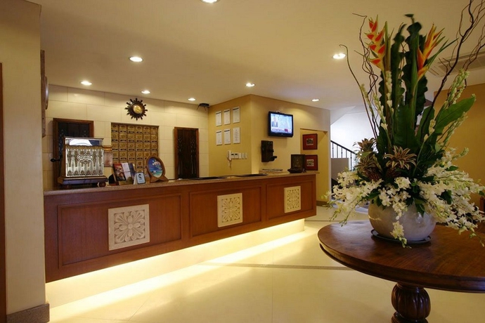 Imagen general del Hotel Crown Regency Prince Resort. Foto 4