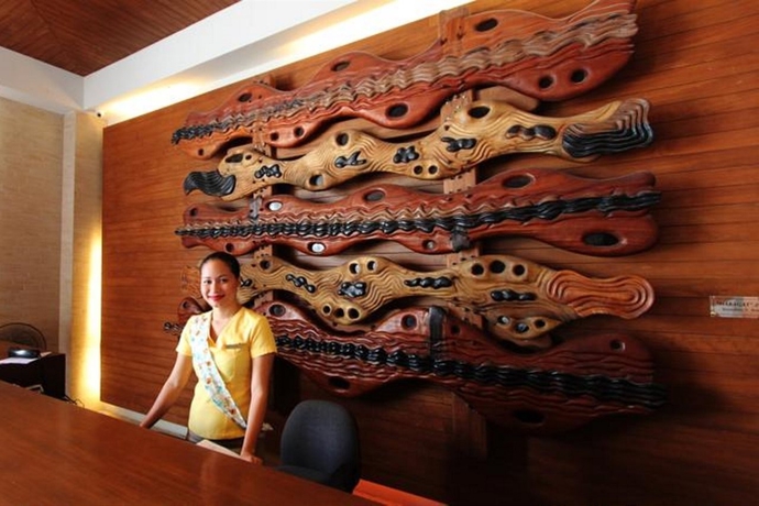 Imagen general del Hotel Crown Regency Resort and Convention Center. Foto 5