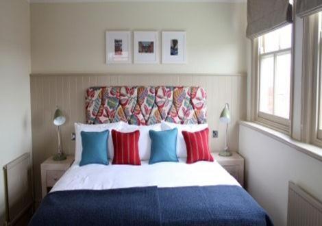 Imagen de la habitación del Hotel Crown, Reydon. Foto 6