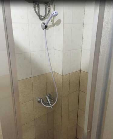 Imagen de la habitación del Hotel Crown Royale. Foto 17