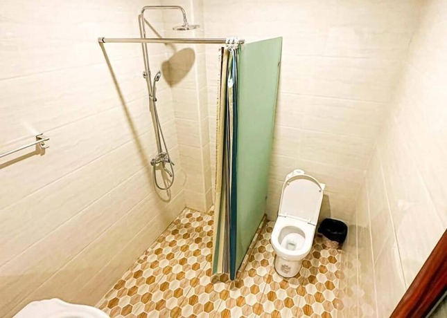 Imagen general del Hotel Crown Royale and Lounge. Foto 3
