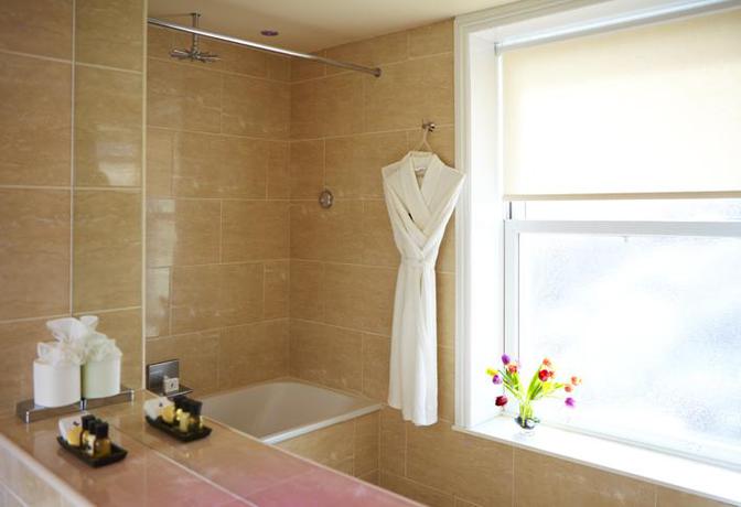 Imagen de la habitación del Hotel Crown Spa Scarborough By Compass Hospitality. Foto 5