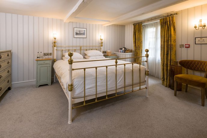 Imagen de la habitación del Hotel Crown Stamford. Foto 9