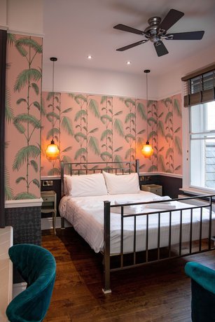 Imagen general del Hotel Crown Stamford. Foto 1