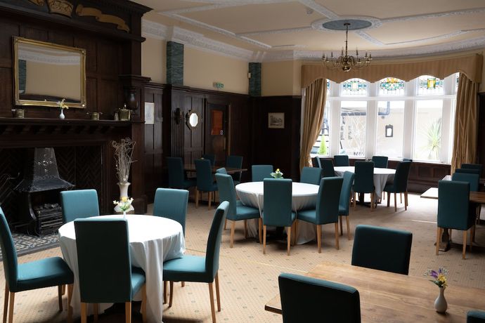 Imagen del bar/restaurante del Hotel Crown Stone. Foto 7