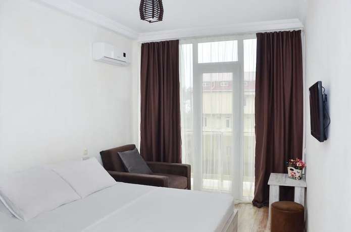 Imagen de la habitación del Hotel Crown, Ureki. Foto 7