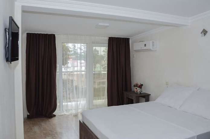 Imagen de la habitación del Hotel Crown, Ureki. Foto 9