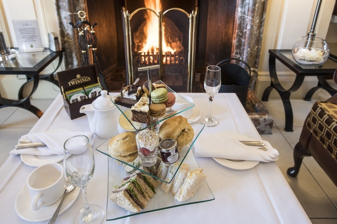 Imagen de los interiores del Hotel Crown and Mitre. Foto 18