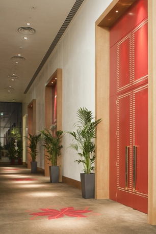 Imagen de los interiores del Hotel Crowne Plaza Abu Dhabi Yas Island, An Ihg. Foto 8