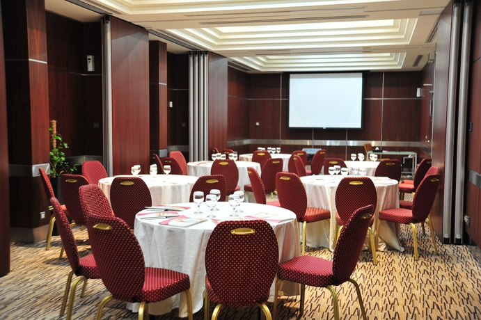 Imagen de los interiores del Hotel Crowne Plaza Al Khobar, An Ihg. Foto 10