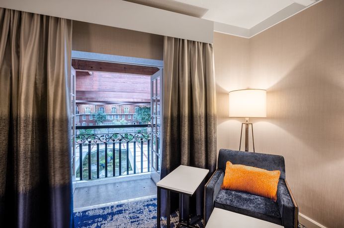 Imagen de la habitación del Hotel Crowne Plaza Albany - The Desmond, an IHG. Foto 5