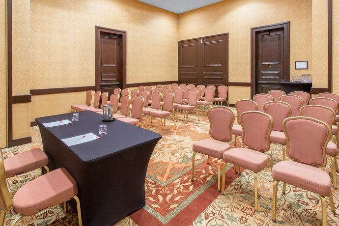 Imagen de los interiores del Hotel Crowne Plaza Albuquerque, An Ihg. Foto 10