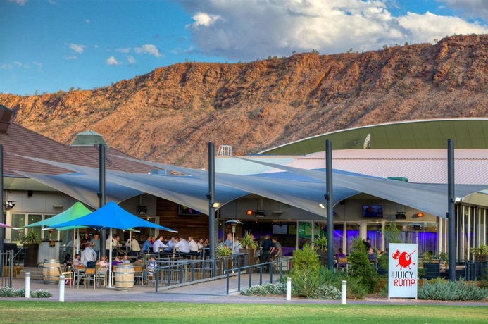Imagen del bar/restaurante del Hotel Crowne Plaza Alice Springs Lasseters. Foto 4