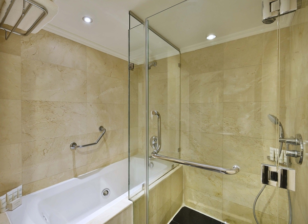 Imagen de la habitación del Hotel Crowne Plaza Amman, An Ihg. Foto 3