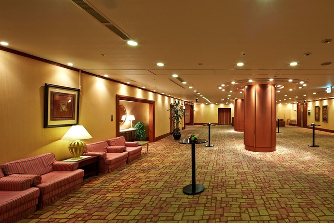 Imagen del bar/restaurante del Hotel Crowne Plaza Ana Nagasaki Gloverhill, An Ihg. Foto 3