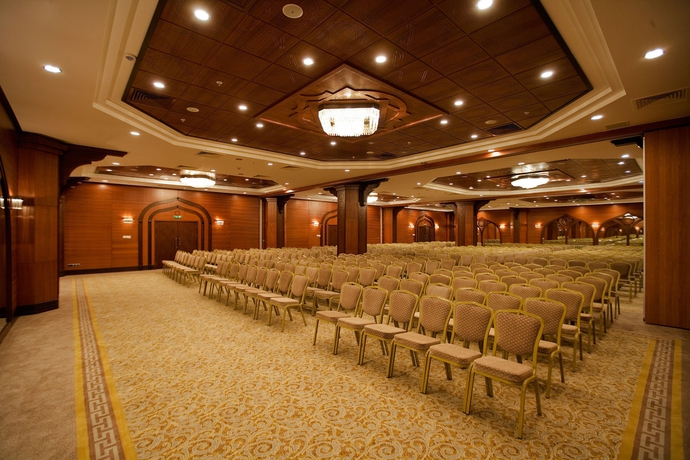 Imagen de los interiores del Hotel Crowne Plaza Antalya, An Ihg. Foto 7