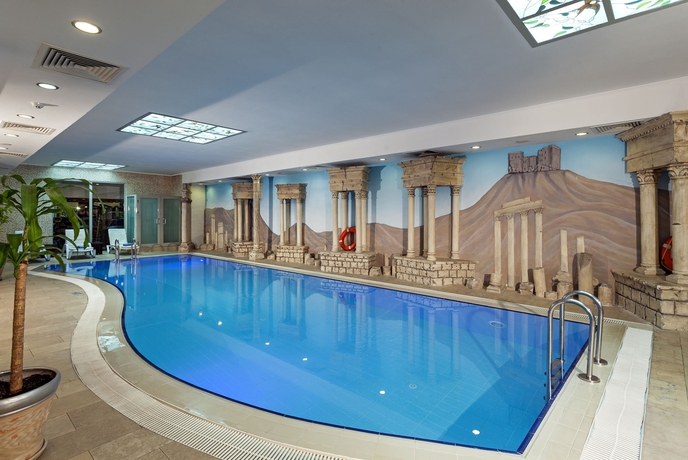 Imagen de la piscina del Hotel Crowne Plaza Antalya, An Ihg. Foto 15