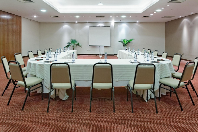 Imagen de los interiores del Hotel Crowne Plaza Asuncion. Foto 13