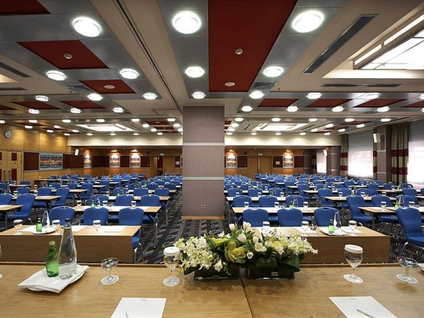 Imagen general del Hotel Crowne Plaza Athens City Centre, An Ihg. Foto 4