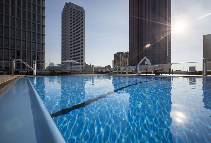 Imagen de la piscina del Hotel Crowne Plaza Atlanta - Midtown, An Ihg. Foto 16