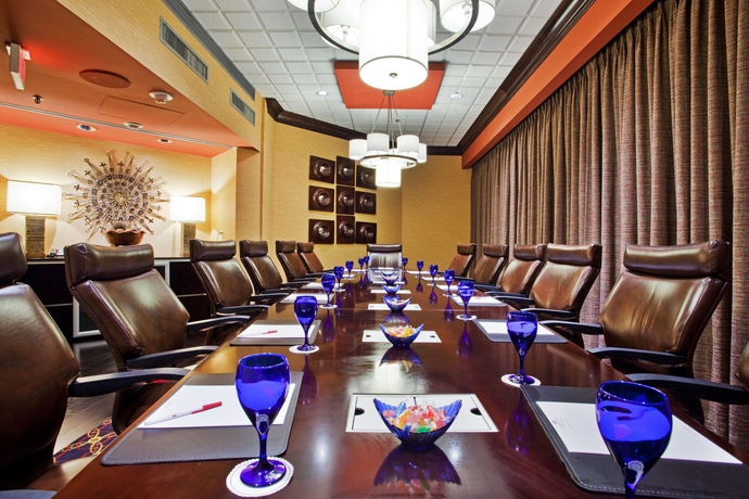 Imagen de los interiores del Hotel Crowne Plaza Atlanta Perimeter At Ravinia, An Ihg. Foto 15