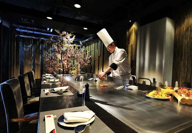 Imagen del bar/restaurante del Hotel Crowne Plaza Beijing International Airport, An Ihg. Foto 4