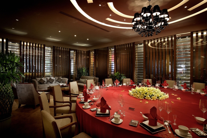 Imagen del bar/restaurante del Hotel Crowne Plaza Beijing Sun Palace, An Ihg. Foto 3