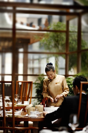 Imagen del bar/restaurante del Hotel Crowne Plaza Beijing Sun Palace, An Ihg. Foto 7