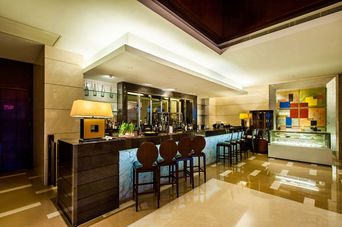 Imagen del bar/restaurante del Hotel Crowne Plaza Beijing Zhongguancun, An Ihg. Foto 7