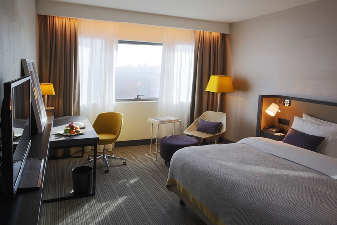 Imagen de la habitación del Hotel Crowne Plaza Belgrade, An Ihg. Foto 8