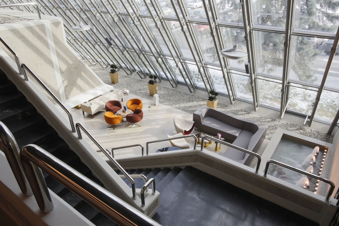 Imagen de los interiores del Hotel Crowne Plaza Belgrade, An Ihg. Foto 13