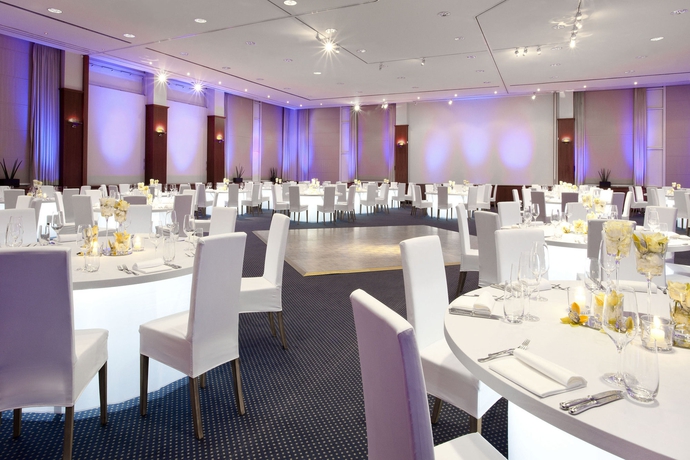 Imagen de los interiores del Hotel Crowne Plaza Berlin City Centre, An Ihg. Foto 6