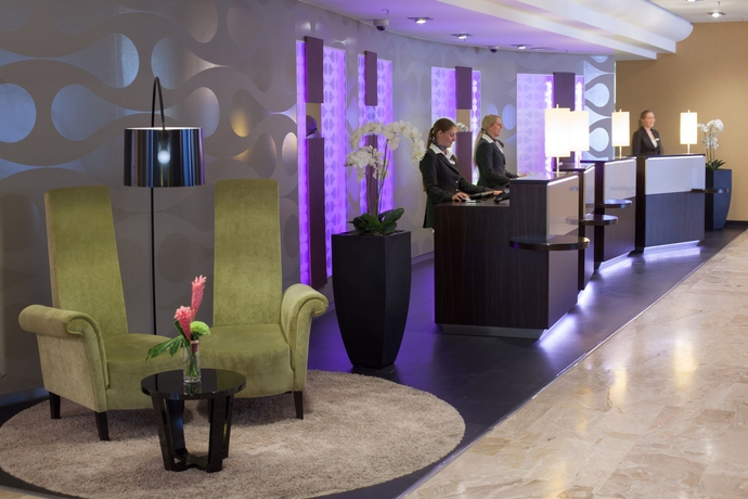 Imagen de los interiores del Hotel Crowne Plaza Berlin City Centre, An Ihg. Foto 7