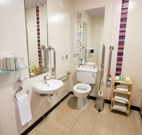 Imagen de la habitación del Hotel Crowne Plaza Blanchardstown, An Ihg. Foto 2