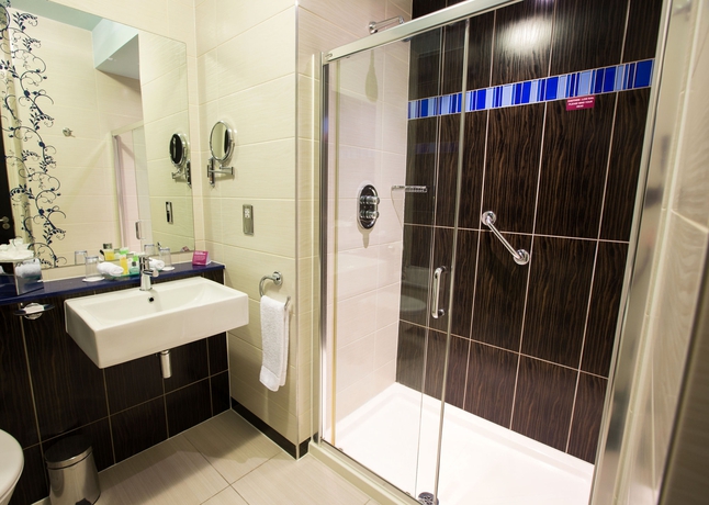 Imagen de la habitación del Hotel Crowne Plaza Blanchardstown, An Ihg. Foto 5