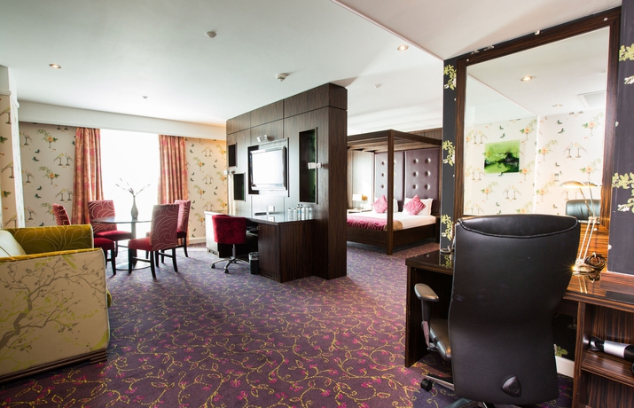 Imagen de la habitación del Hotel Crowne Plaza Blanchardstown, An Ihg. Foto 15