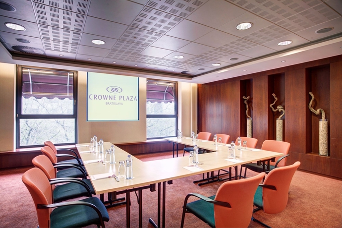 Imagen de los interiores del Hotel Crowne Plaza Bratislava, An Ihg. Foto 12