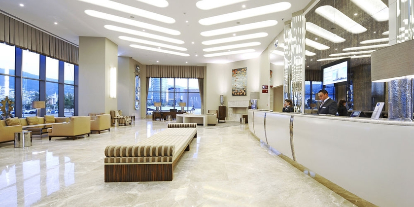 Imagen de los interiores del Hotel Crowne Plaza Bursa, An Ihg. Foto 13