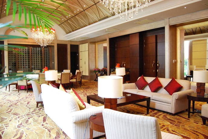 Imagen del bar/restaurante del Hotel Crowne Plaza Changshu, An Ihg. Foto 3